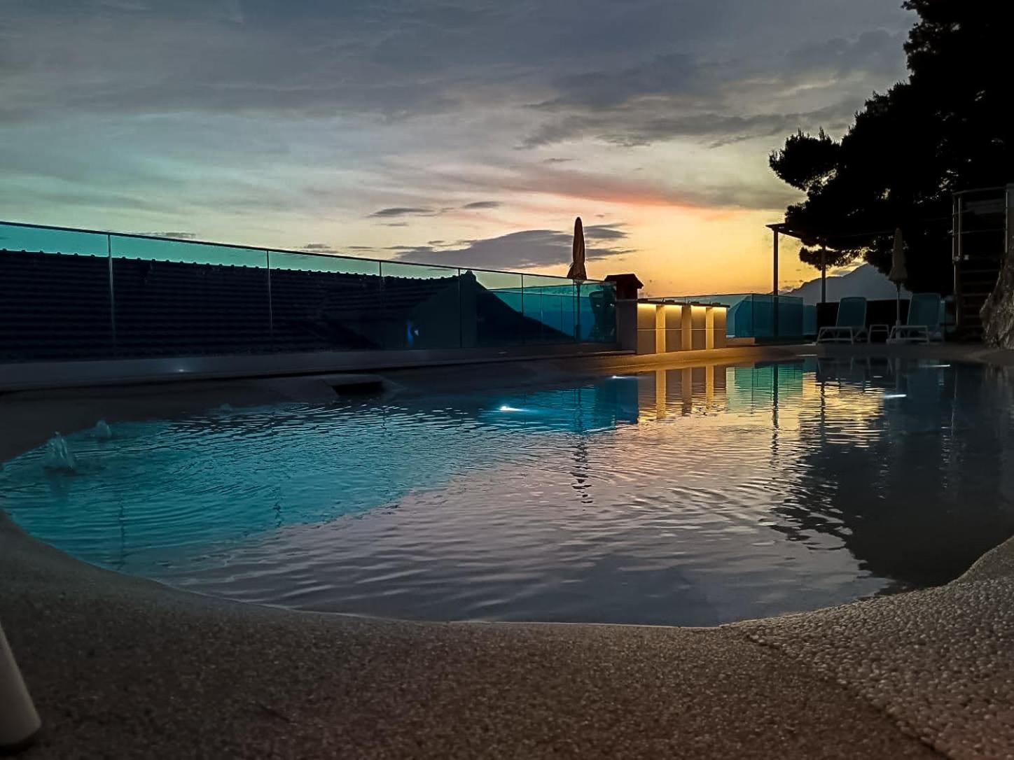 Villa Visnja Prestige Брела Екстер'єр фото